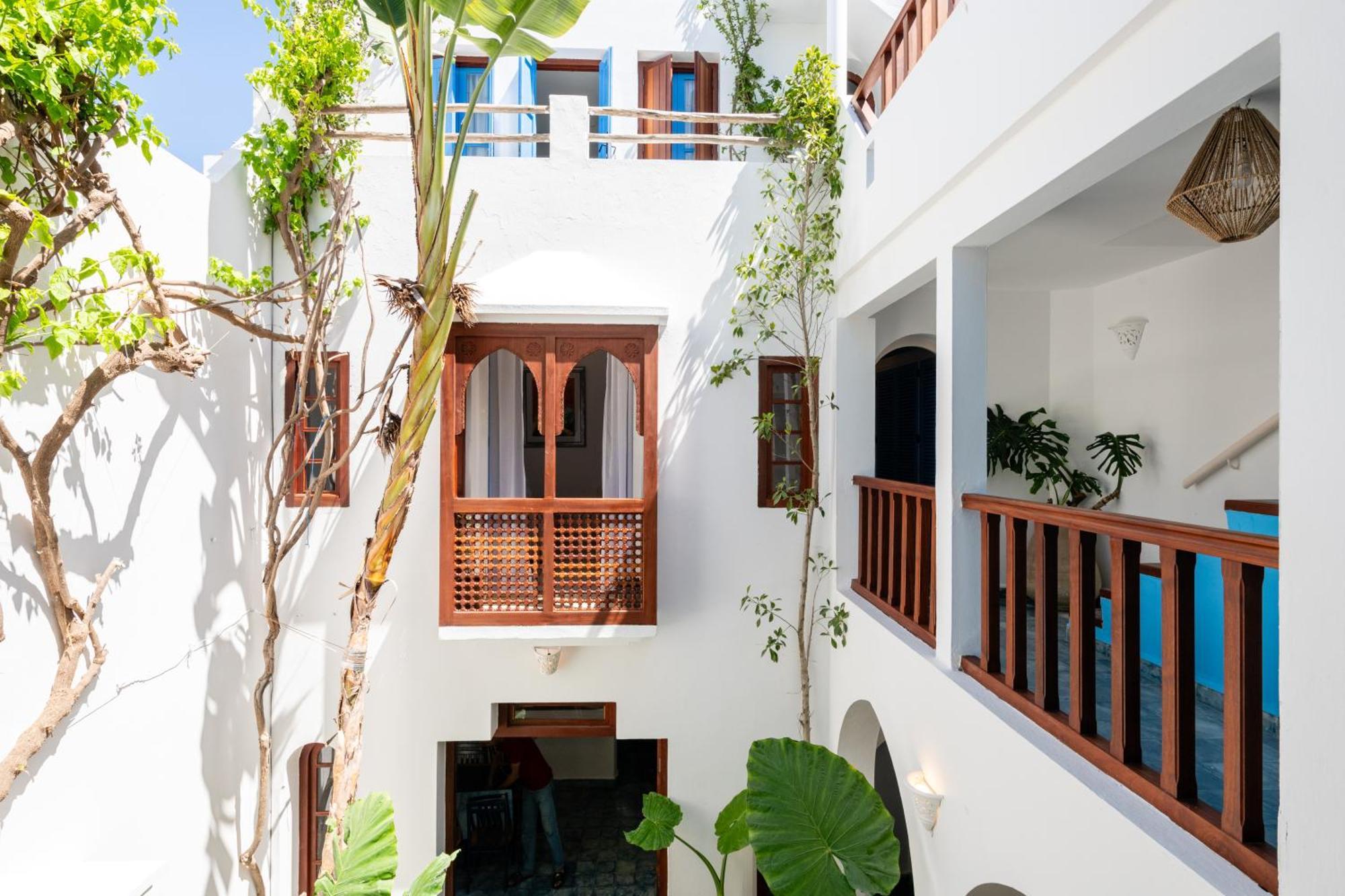 Riad Asilah 32 Екстериор снимка
